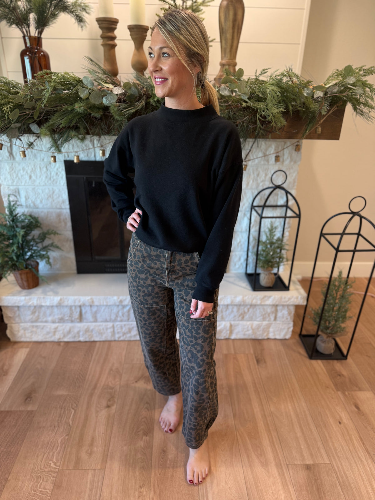 Leopard print mid rise jeans