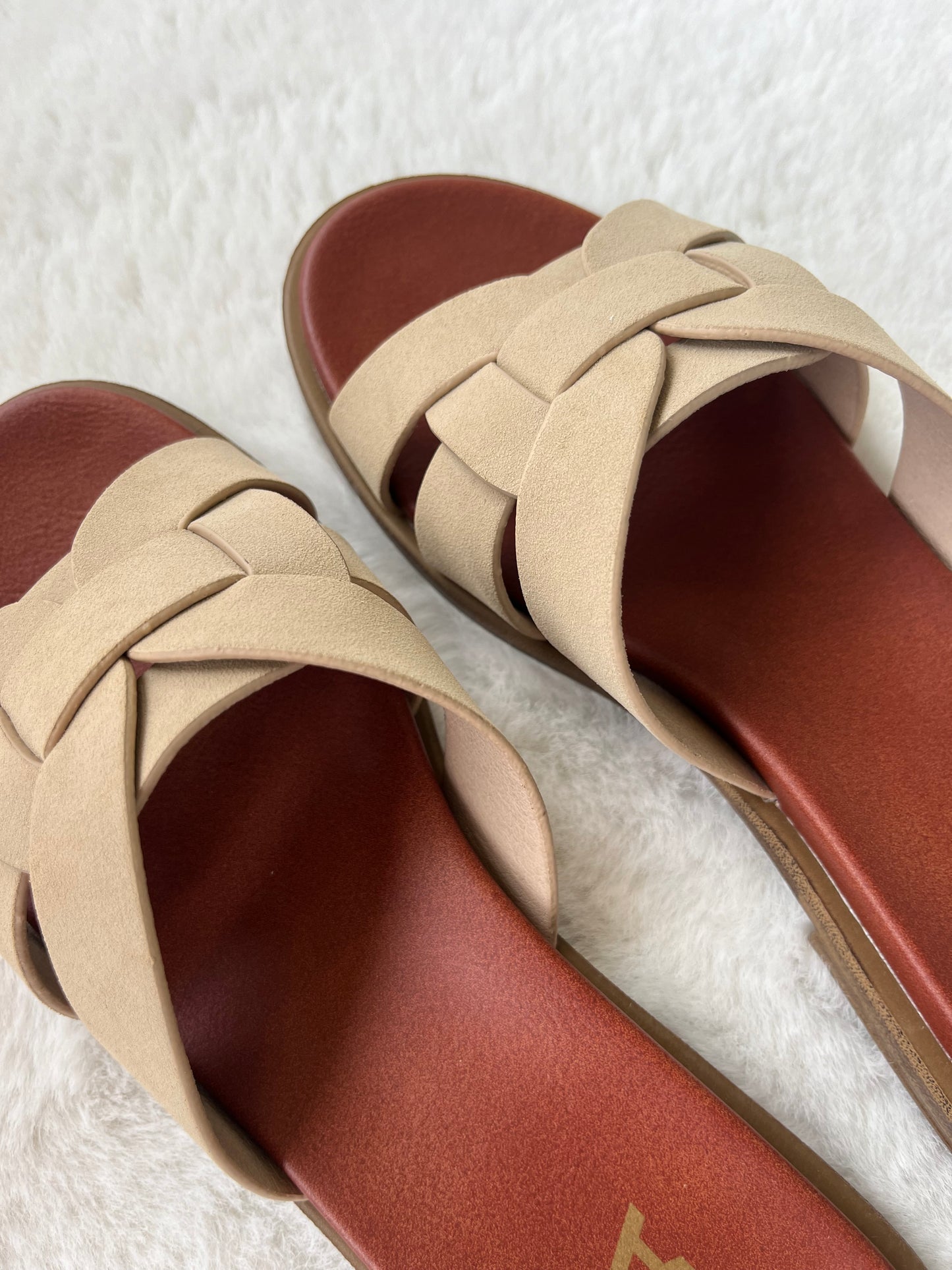 Poliana Sandal