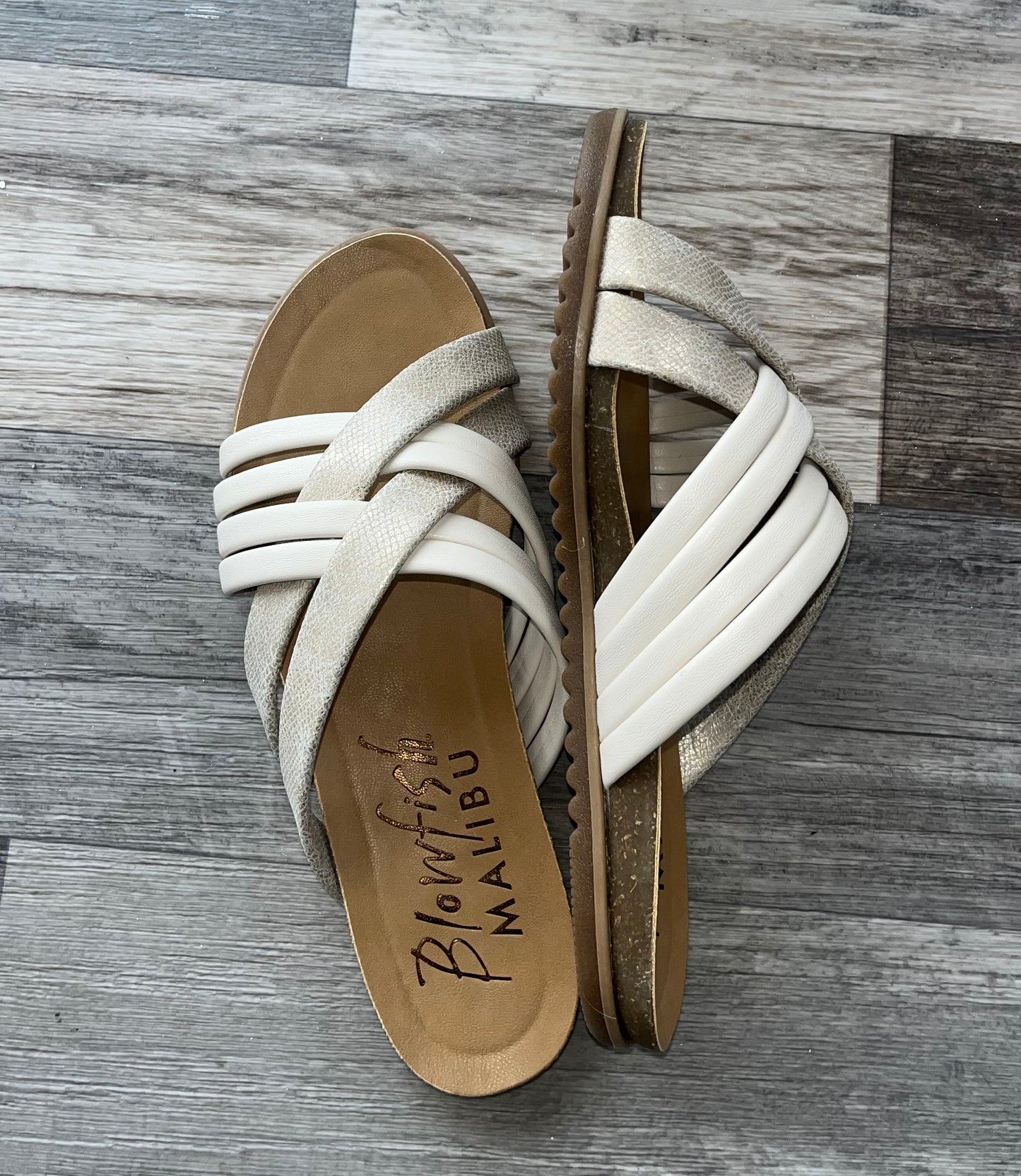 Majine sandal