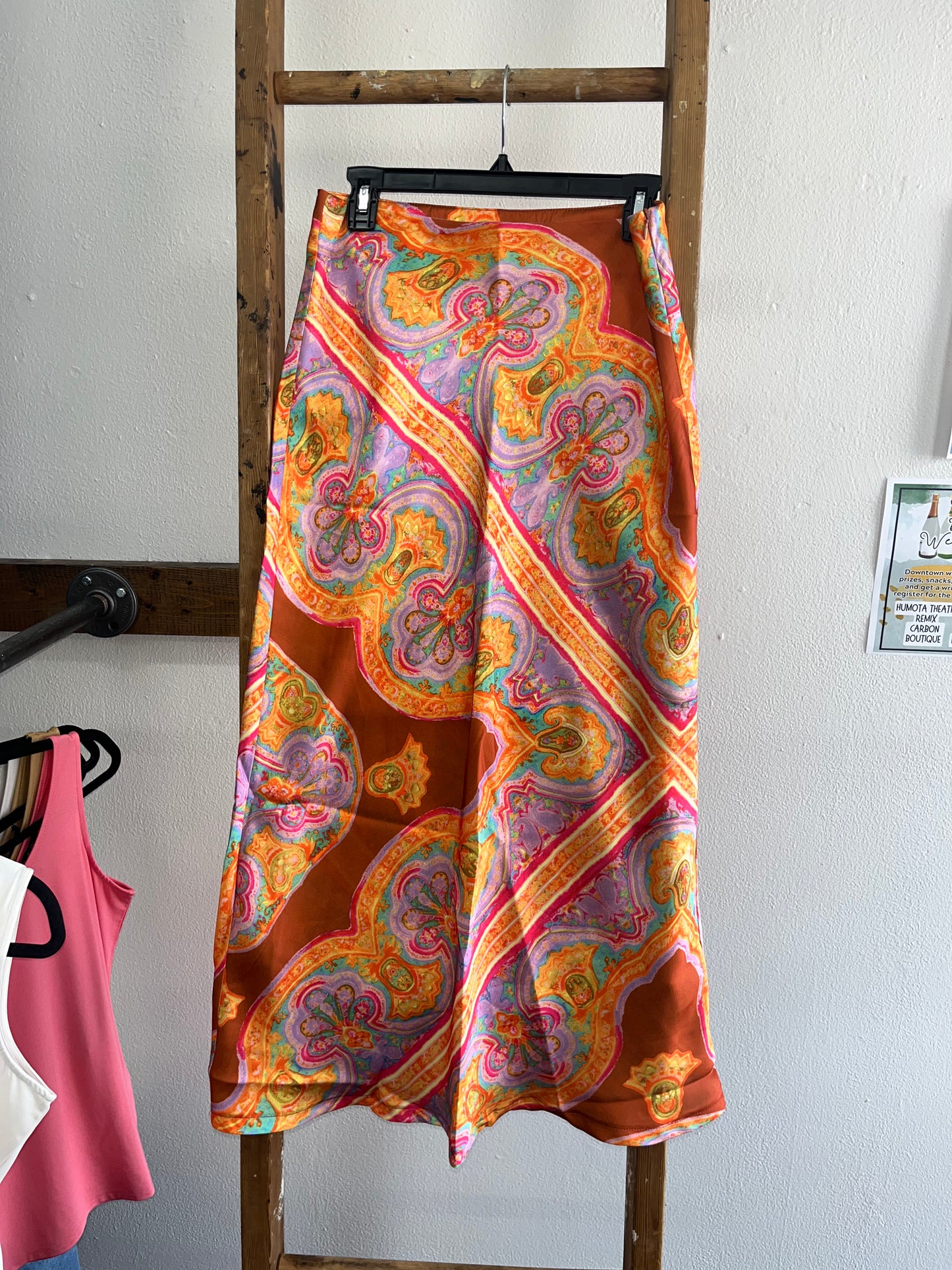 PAPARAZZI PAISLEY SKIRT