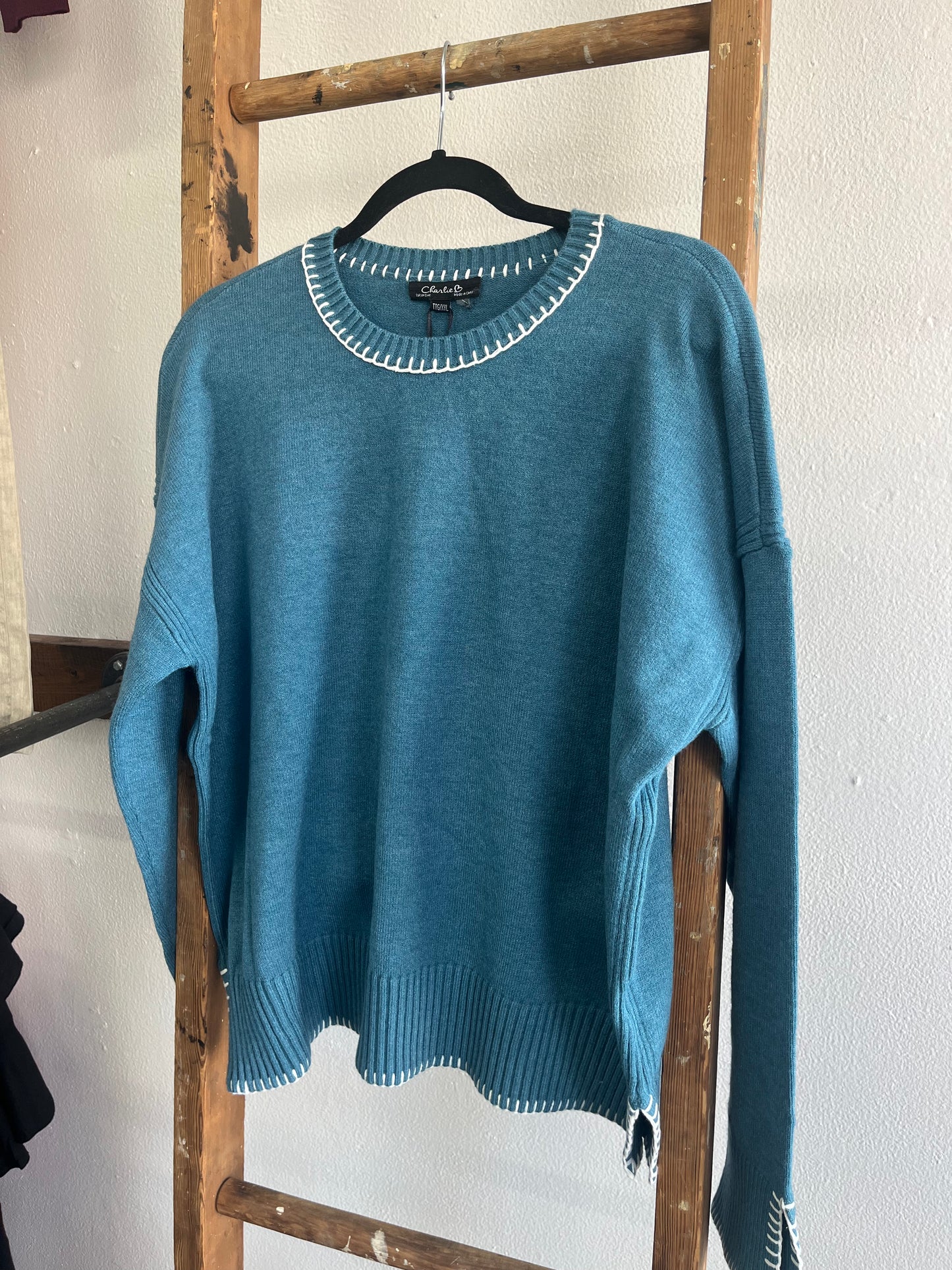 Crew-Neck Plushy Sweater With Whipstitch Details